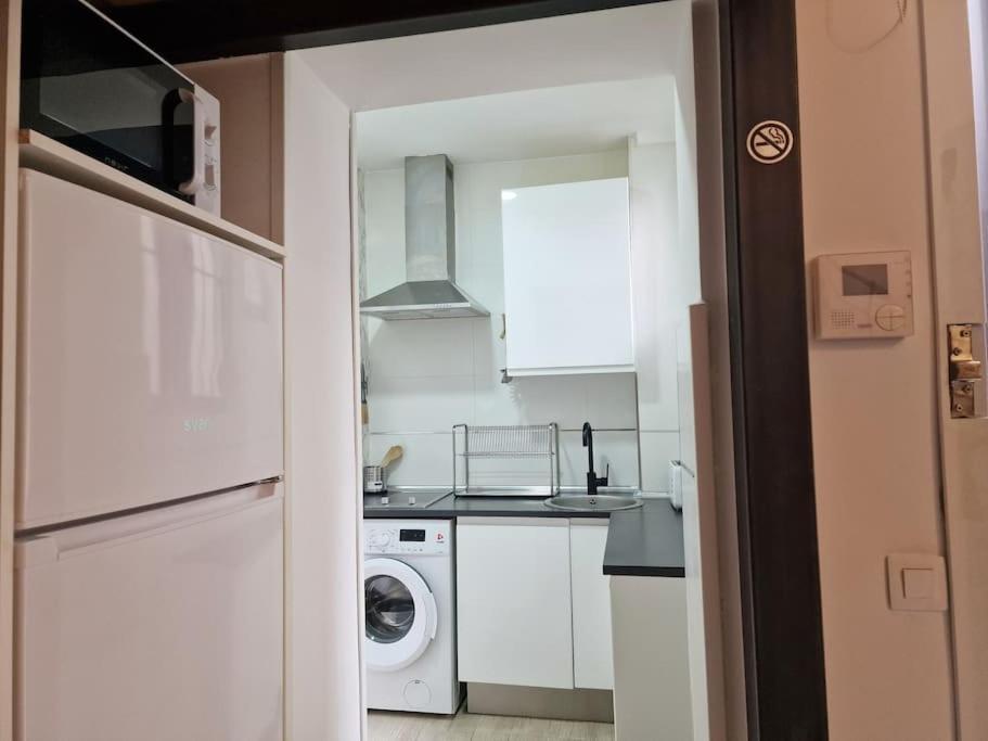 마드리드 Mediodia Chica Apartamento Tipo Loft En La Latina 아파트 외부 사진